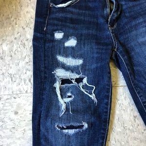 Size 4 American Eagle skinny jeans